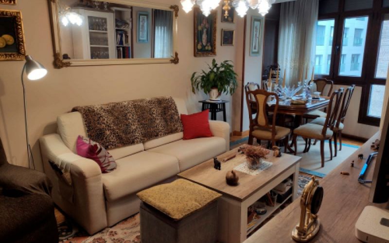 Salón de piso a la venta en Calle Elorza, 24